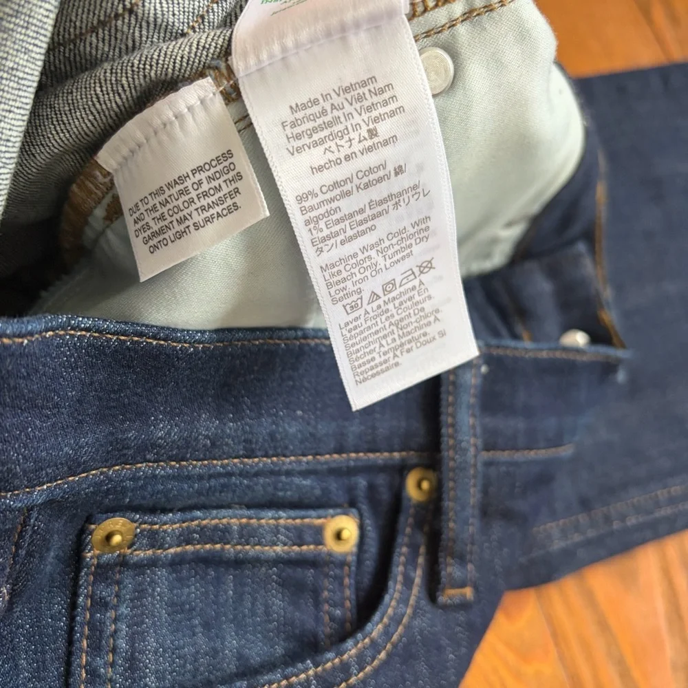 JCrew Women’s 9” Demo Boot Cut‎ Denim Jeans Frayed Hem size 29P